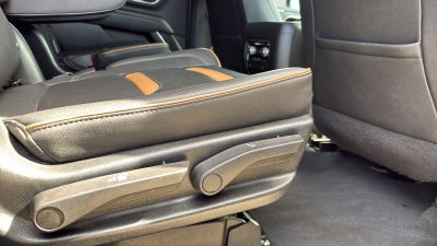 2022 GMC Yukon AT4