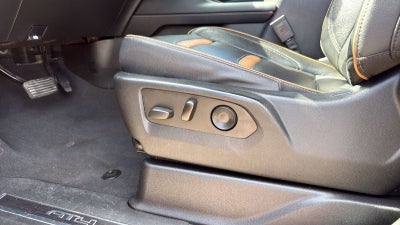2022 GMC Yukon AT4