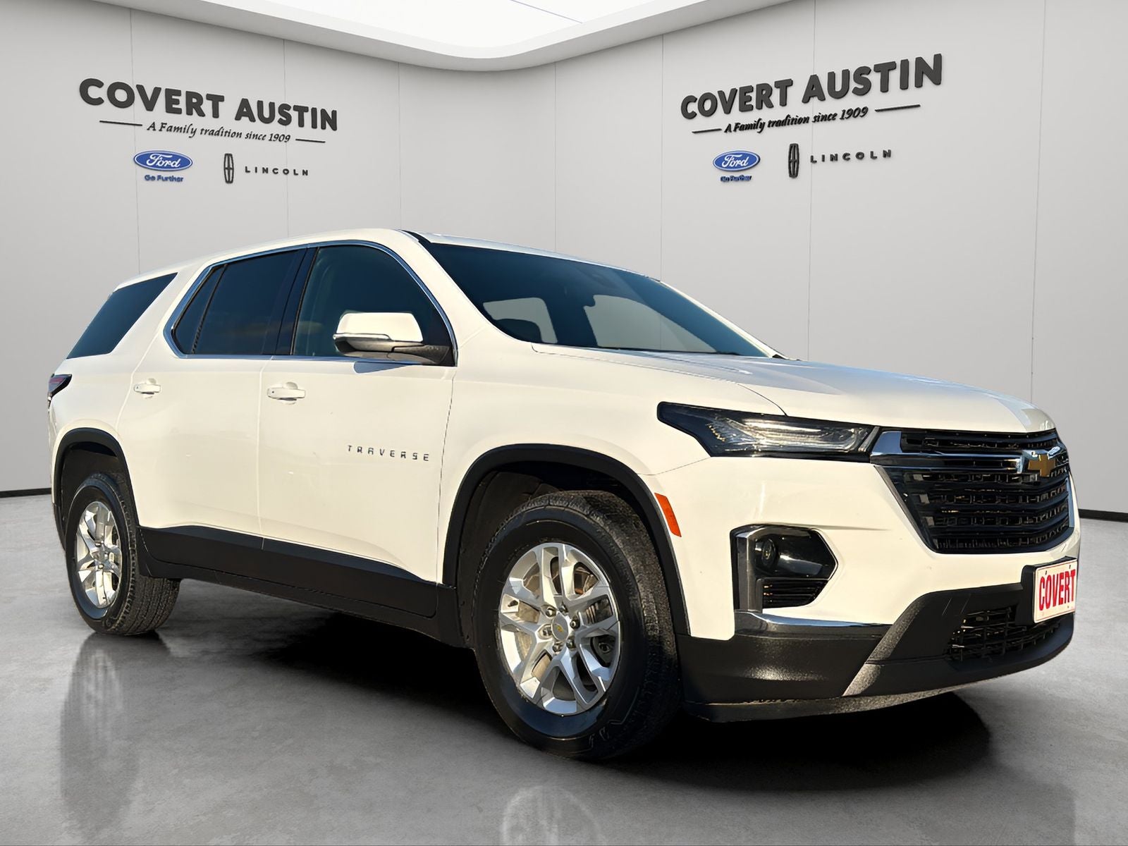 2023 Chevrolet Traverse LS