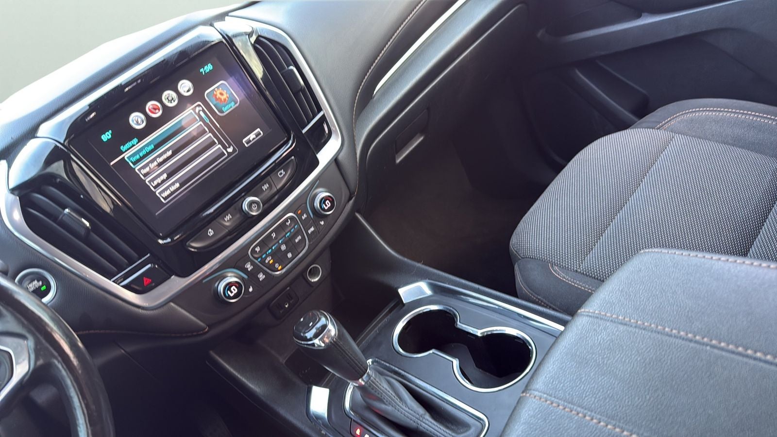 2019 Chevrolet Traverse LT Cloth w/1LT