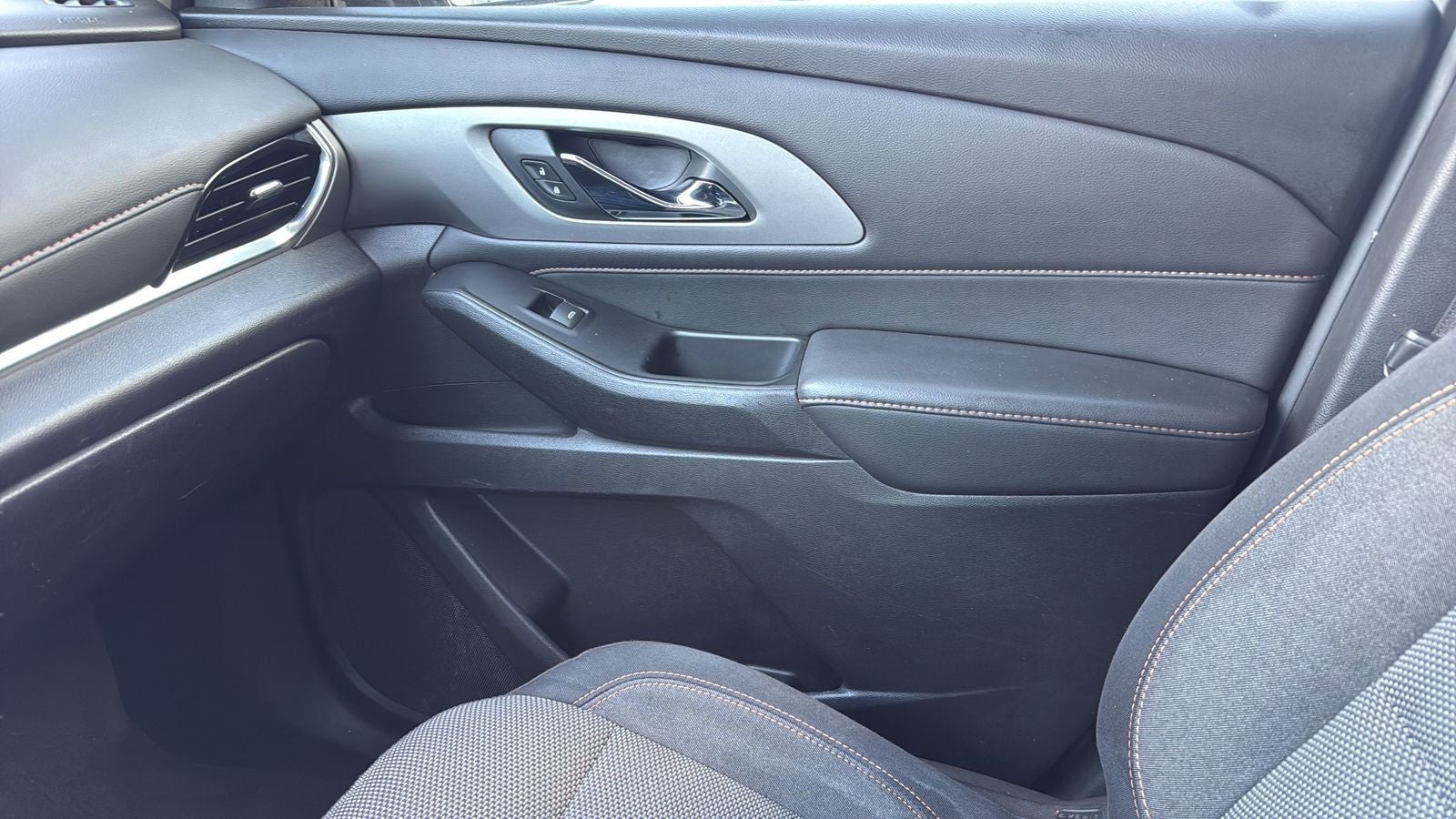 2019 Chevrolet Traverse LT Cloth w/1LT