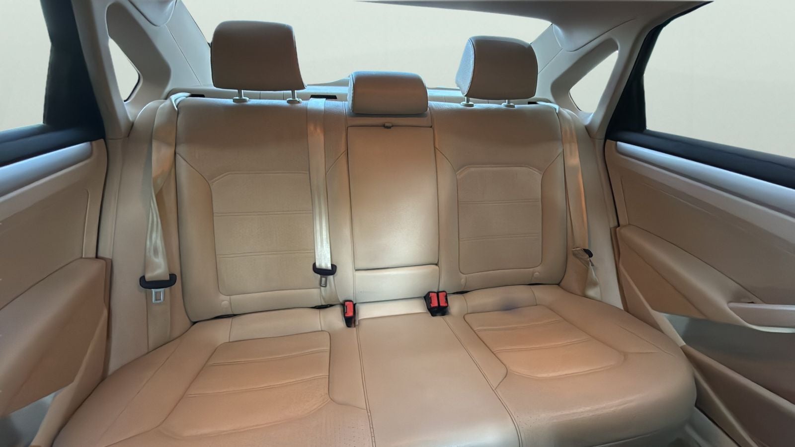 2012 Volkswagen Passat TDI SE