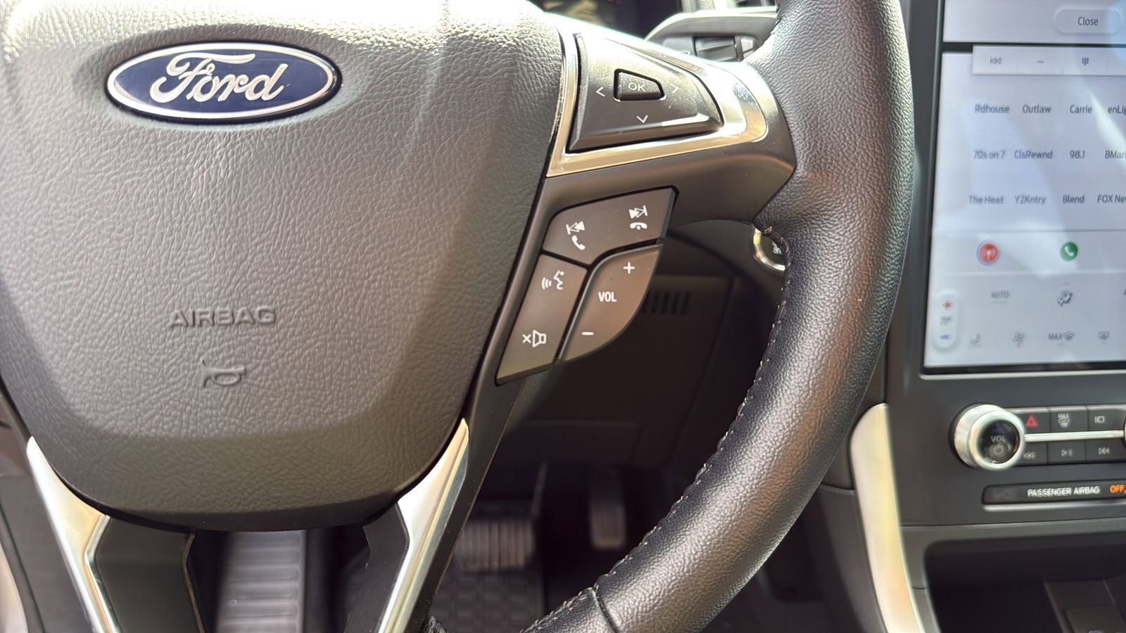 2023 Ford Edge SEL