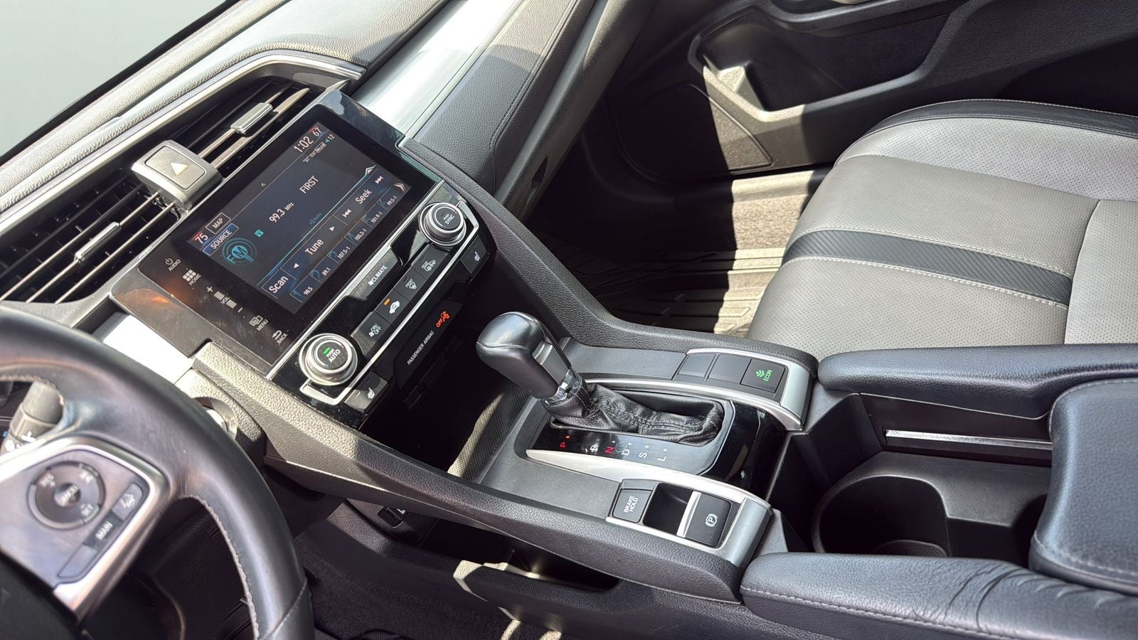 2017 Honda Civic Touring