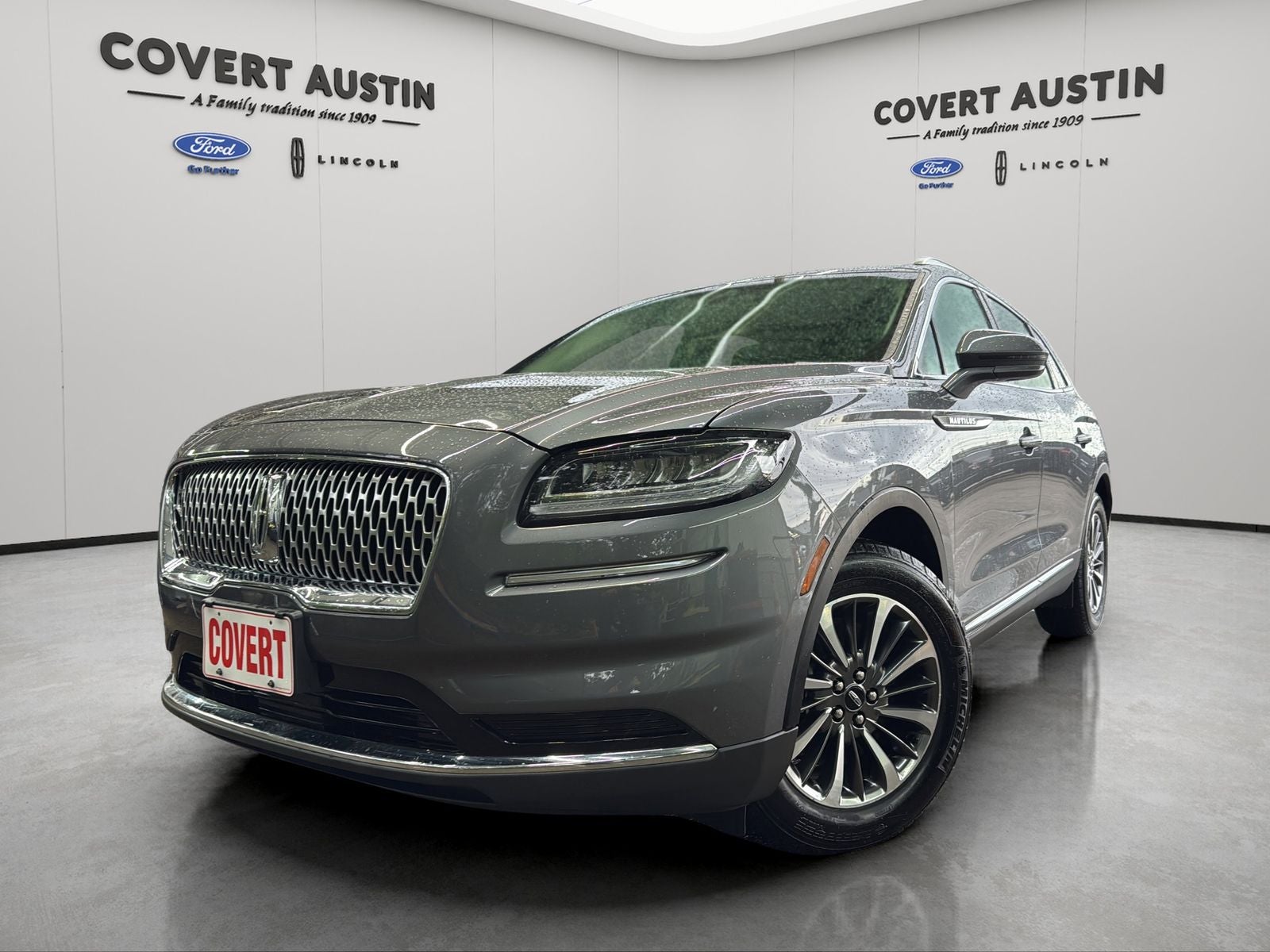 2023 Lincoln Nautilus Standard