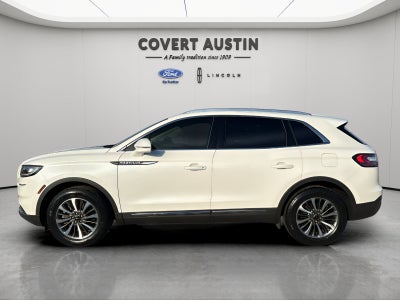 2022 Lincoln Nautilus Standard