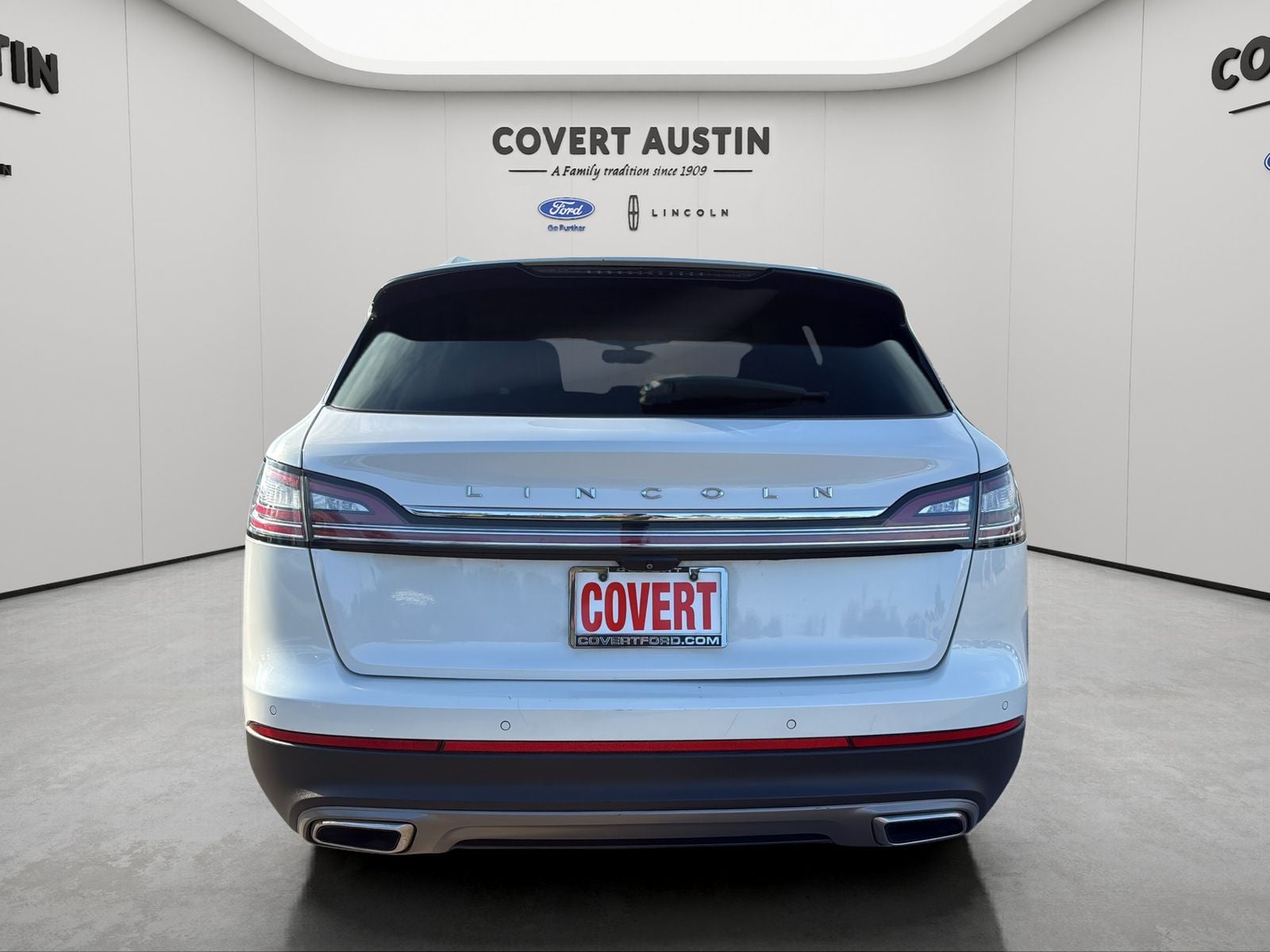 2022 Lincoln Nautilus Standard