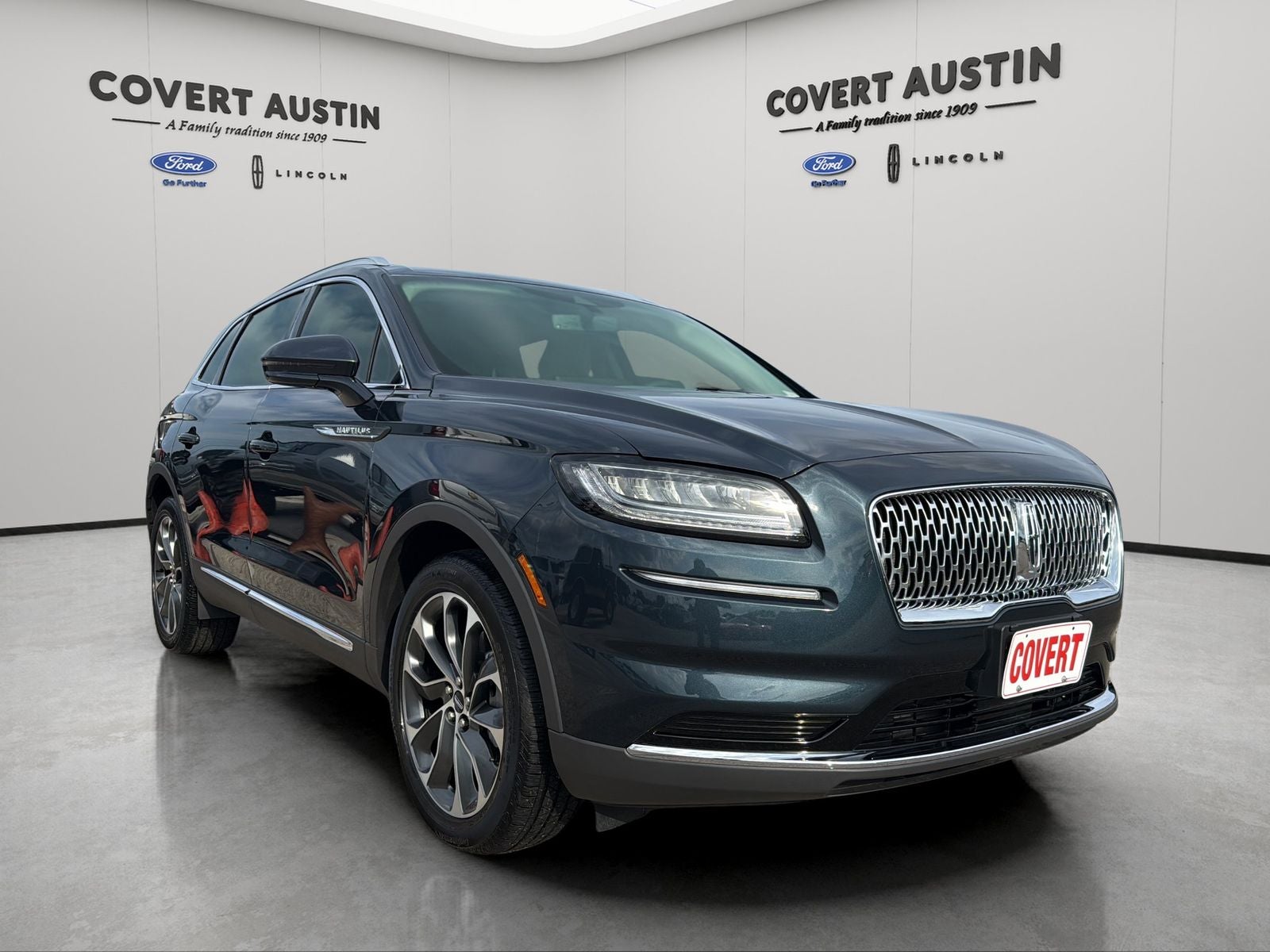 2023 Lincoln Nautilus Reserve