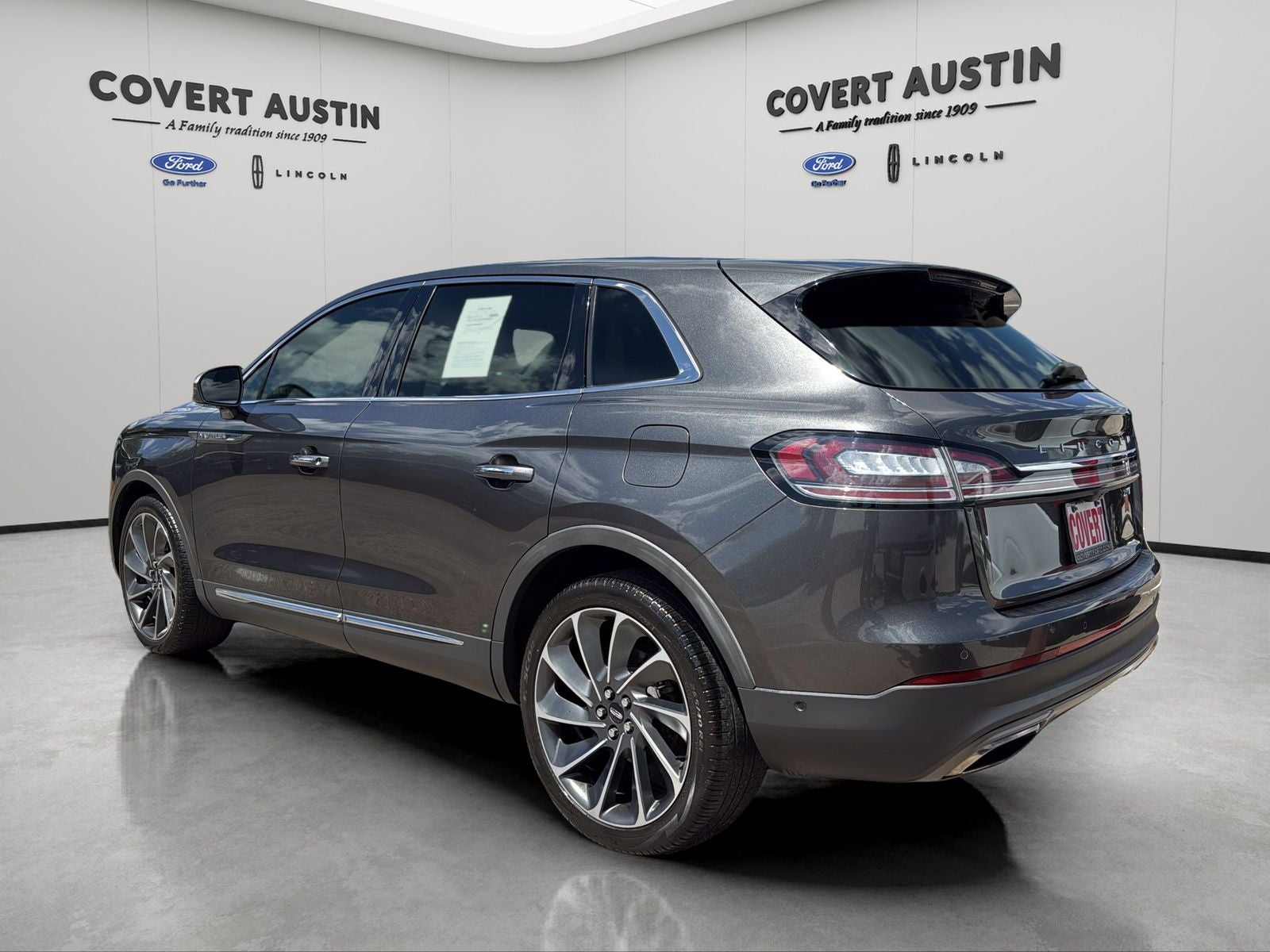 2019 Lincoln Nautilus Reserve