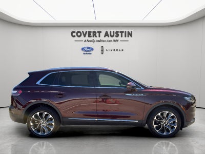 2022 Lincoln Nautilus Reserve