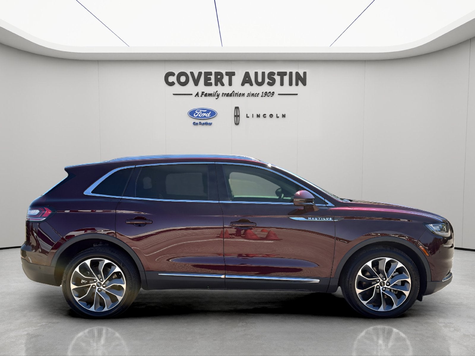 2022 Lincoln Nautilus Reserve