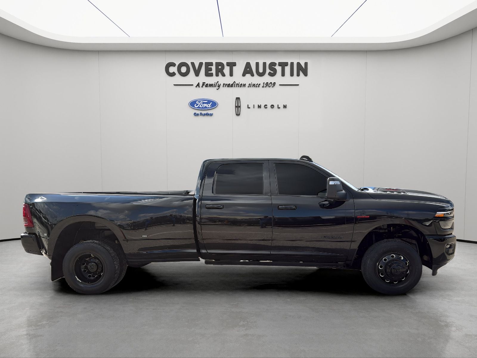 2025 RAM 3500 Laramie