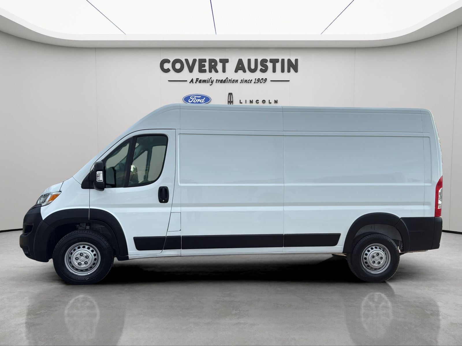 2025 RAM ProMaster 2500 High Roof 159 WB