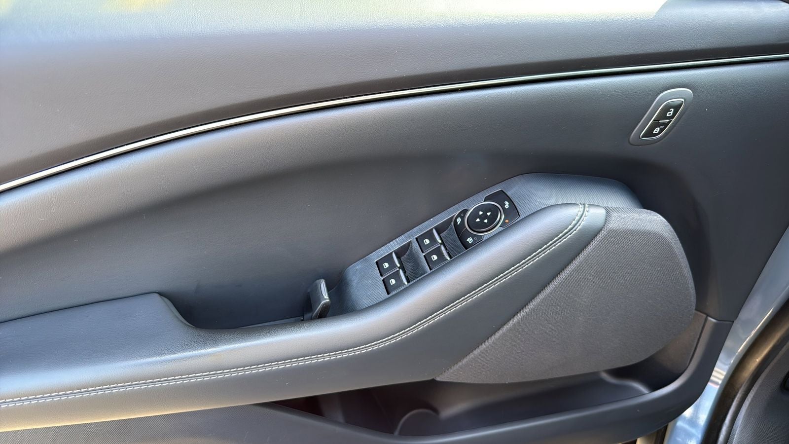 2023 Ford Mustang Mach-E Select