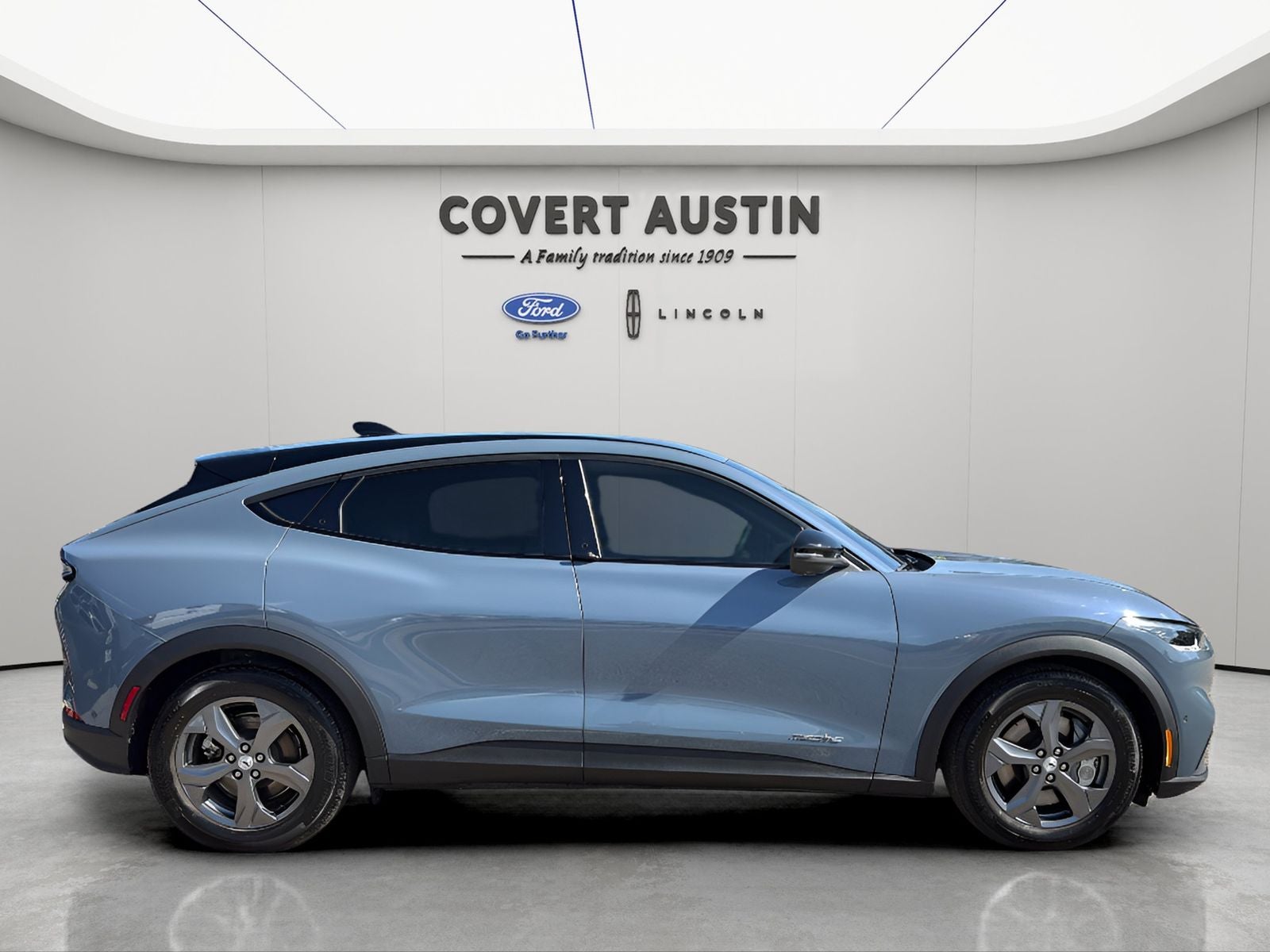2023 Ford Mustang Mach-E Select