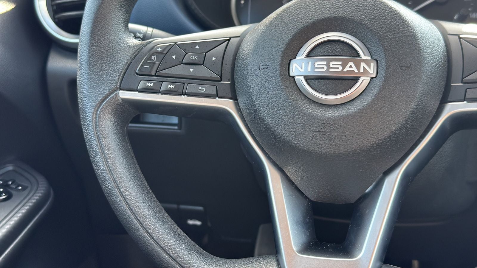 2024 Nissan Versa 1.6 SV