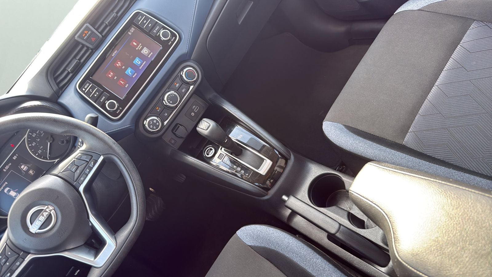 2024 Nissan Versa 1.6 SV