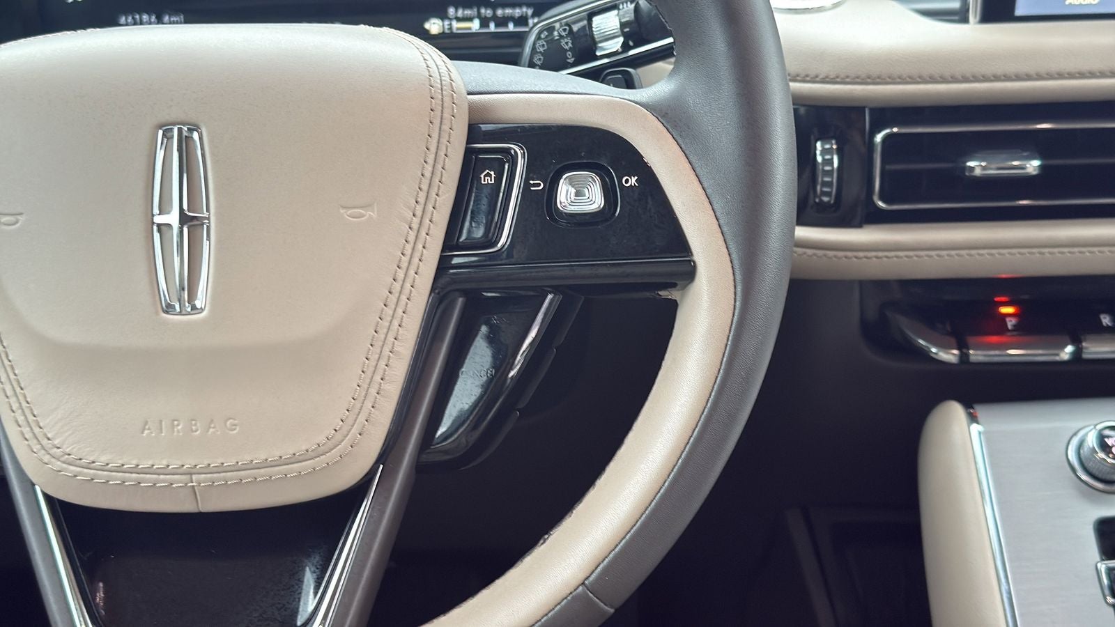 2023 Lincoln Aviator Standard