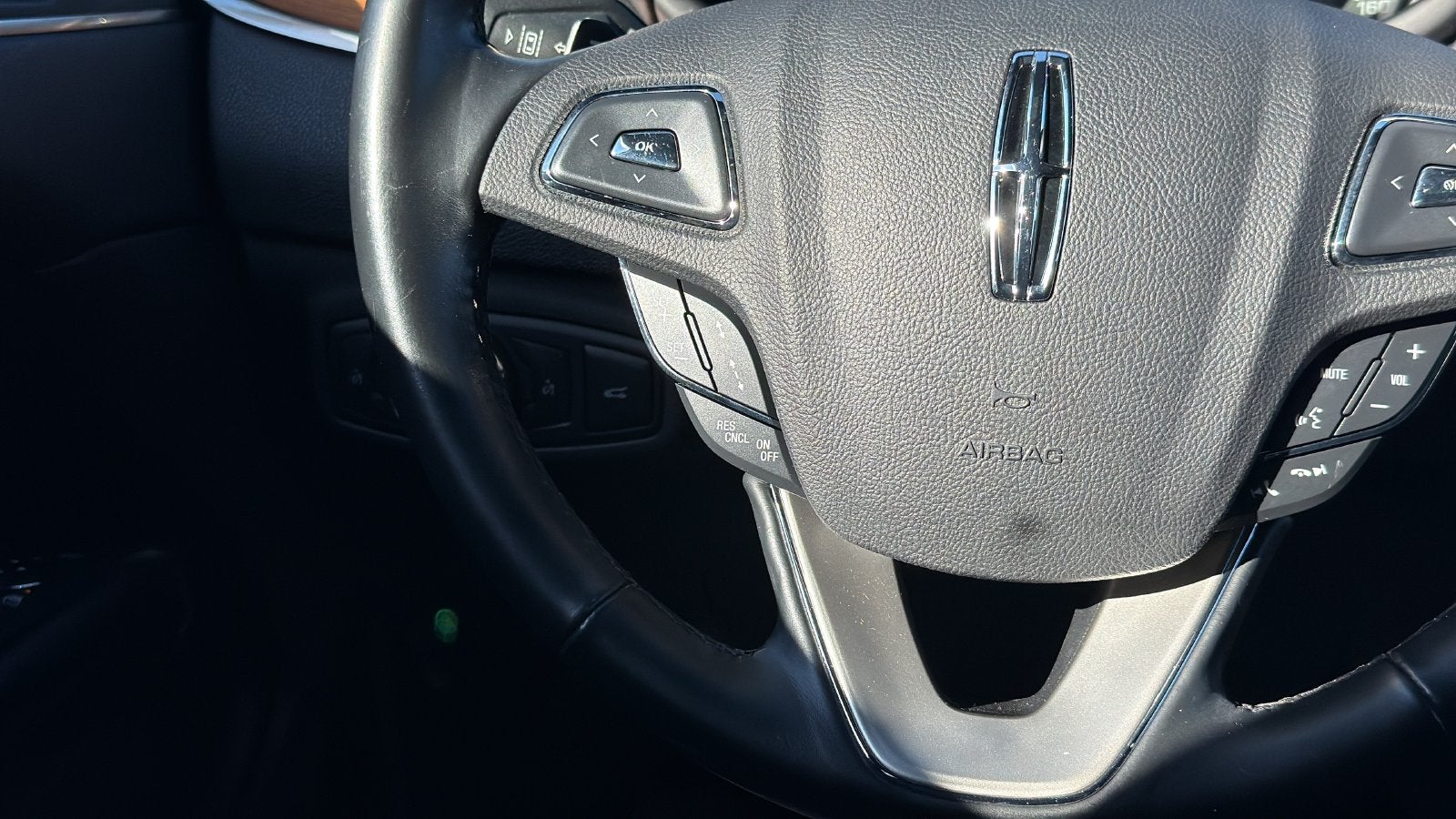 2015 Lincoln MKC Base