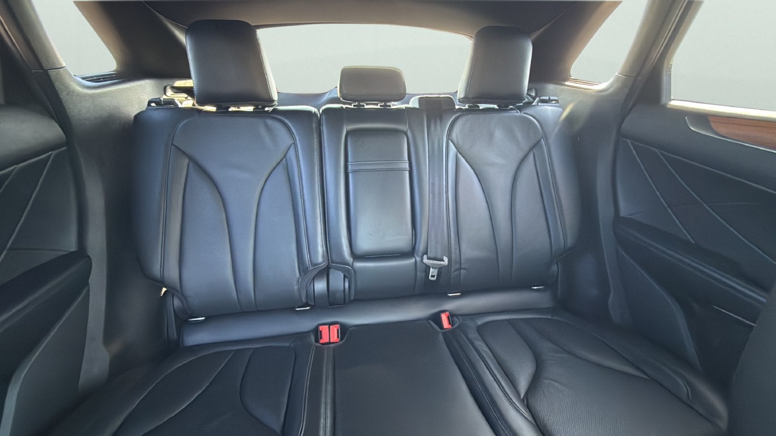2015 Lincoln MKC Base