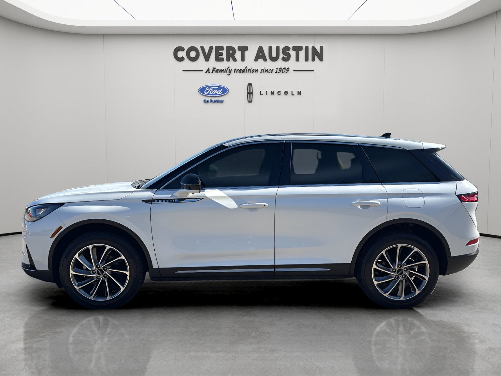 2024 Lincoln Corsair Premiere