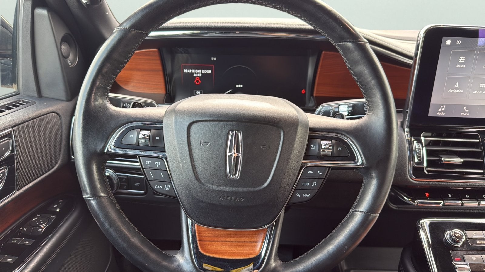 2019 Lincoln Navigator Select