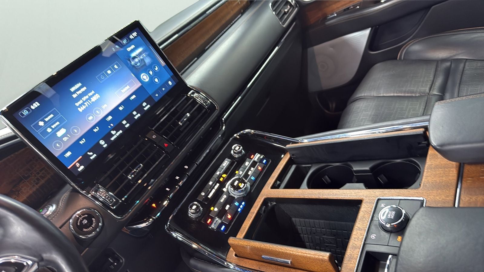 2022 Lincoln Navigator Black Label