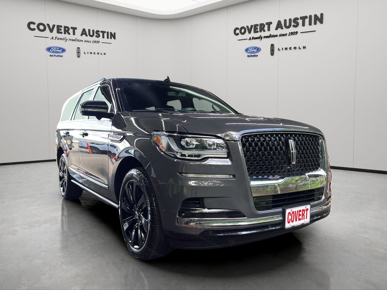 2022 Lincoln Navigator Black Label