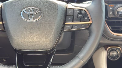 2025 Toyota Grand Highlander Hybrid MAX Platinum