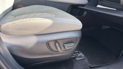 2025 Toyota Grand Highlander Hybrid MAX Platinum
