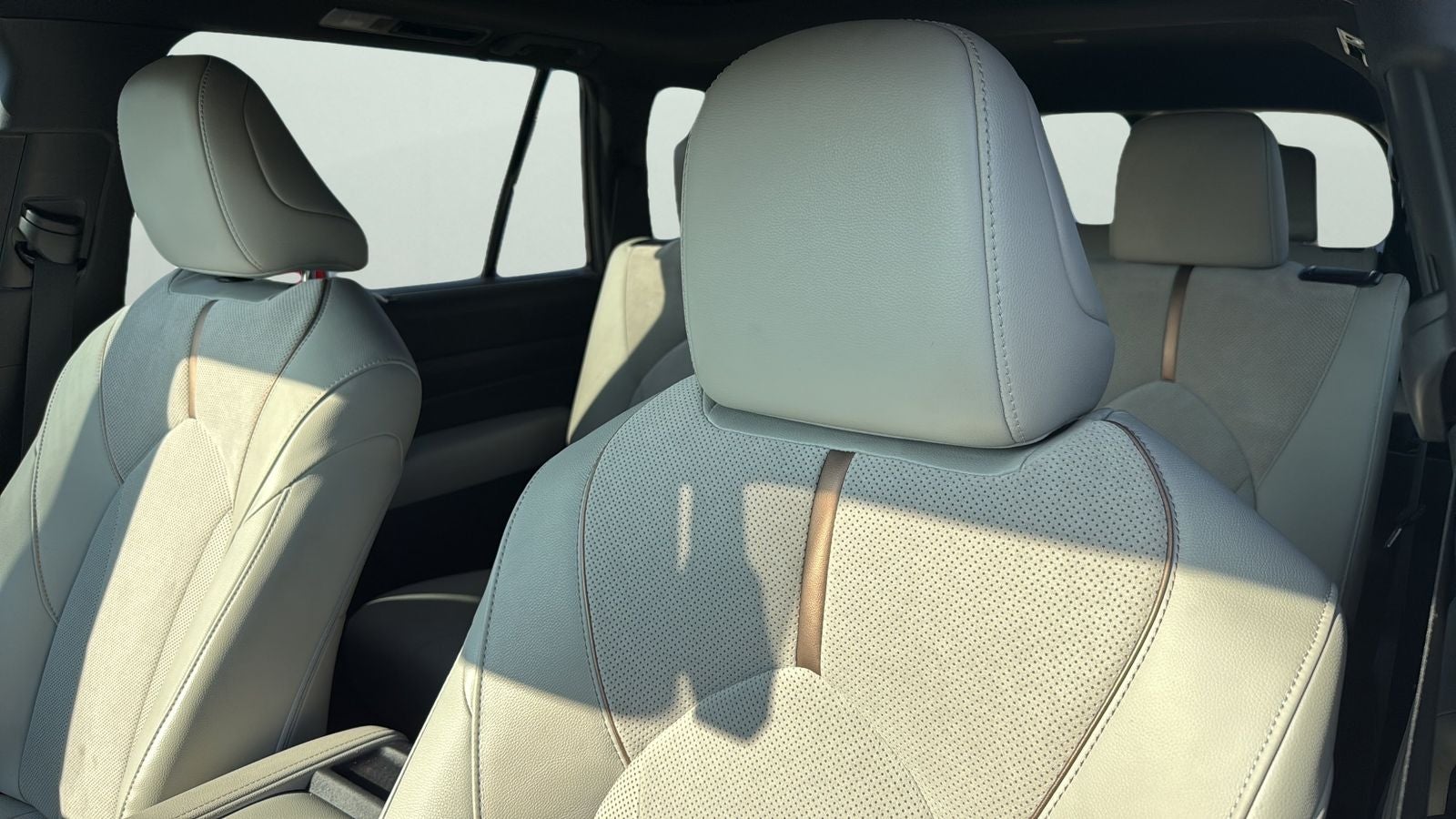 2025 Toyota Grand Highlander Hybrid MAX Platinum