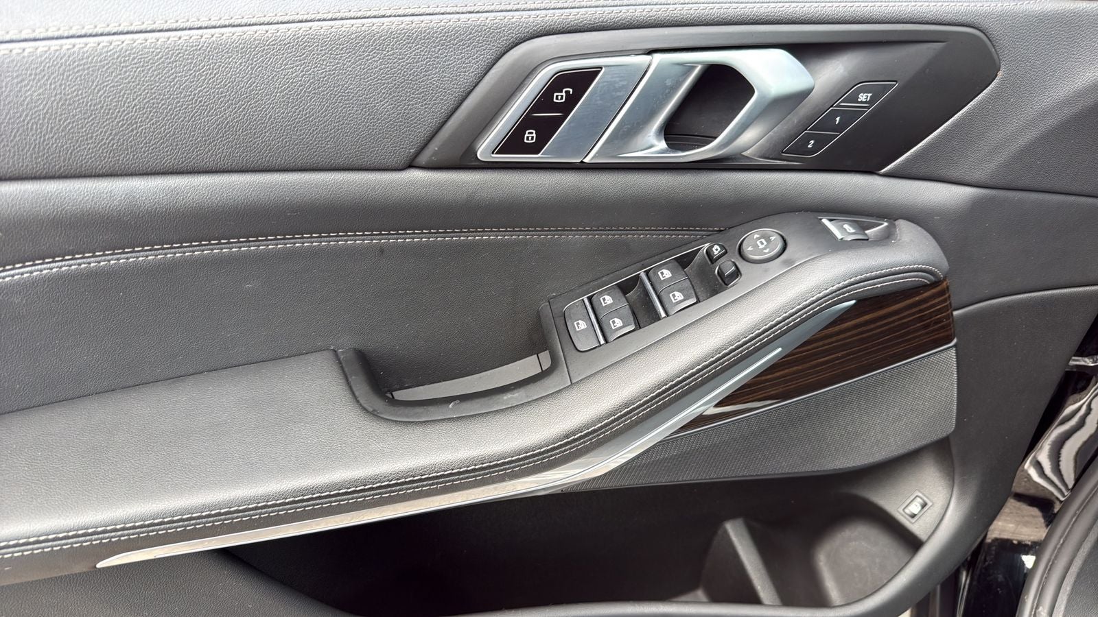 2023 BMW X5 xDrive45e