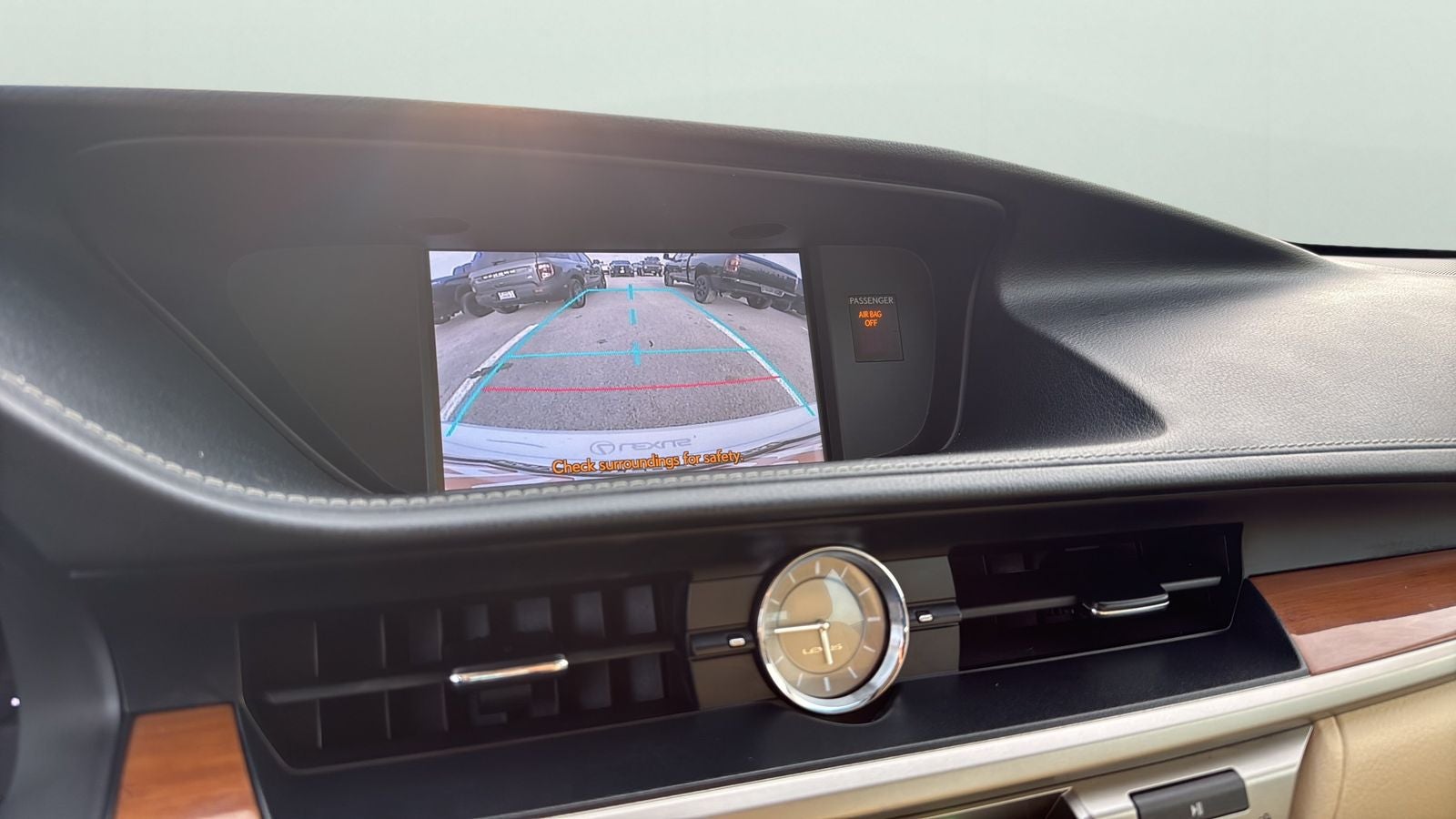 2014 Lexus ES 300h