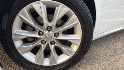 2014 Lexus ES 300h