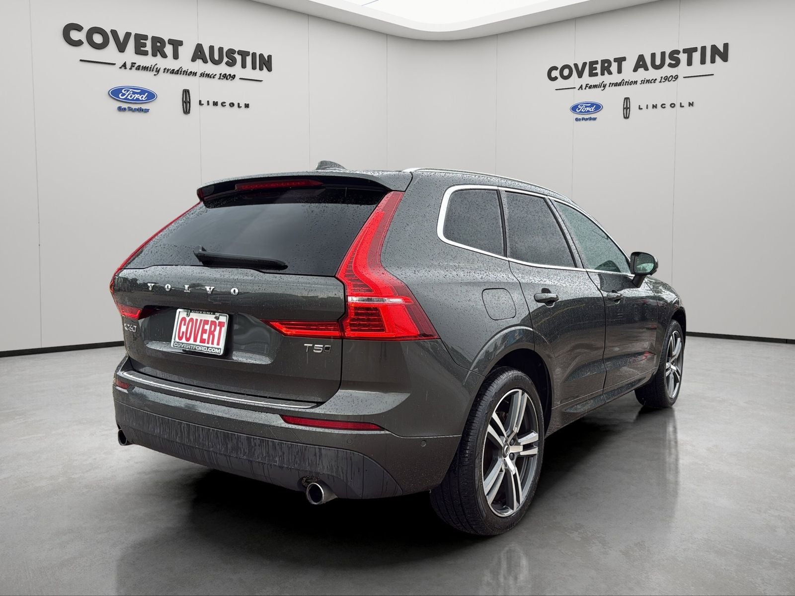 2019 Volvo XC60 T5 Momentum