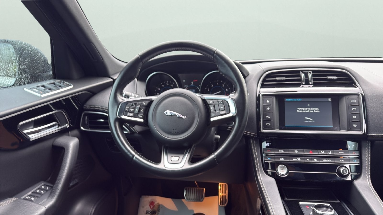 2018 Jaguar F-PACE 30t R-Sport