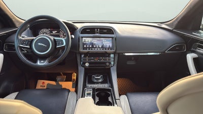 2020 Jaguar F-PACE 30t R-Sport