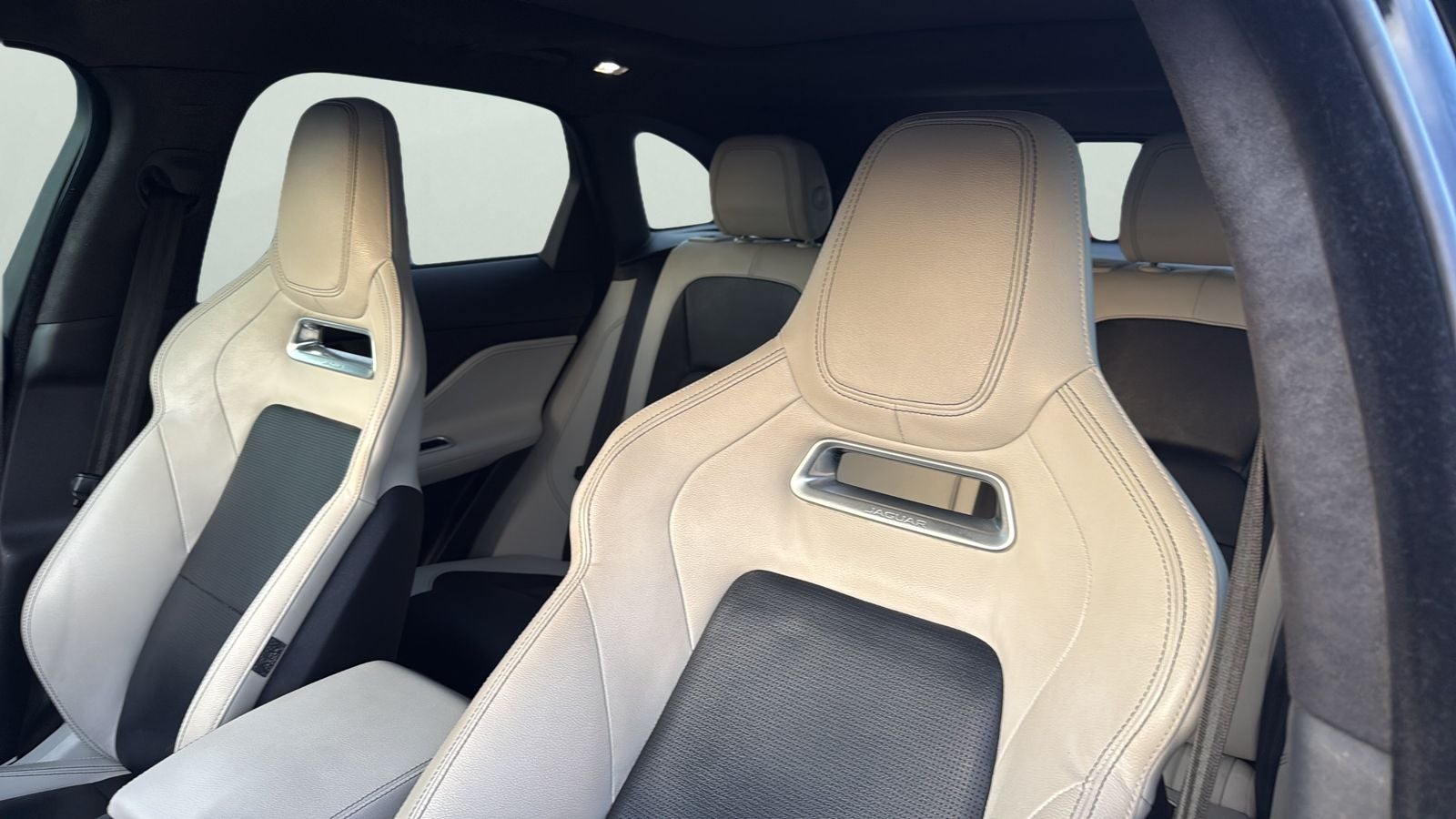 2020 Jaguar F-PACE 30t R-Sport