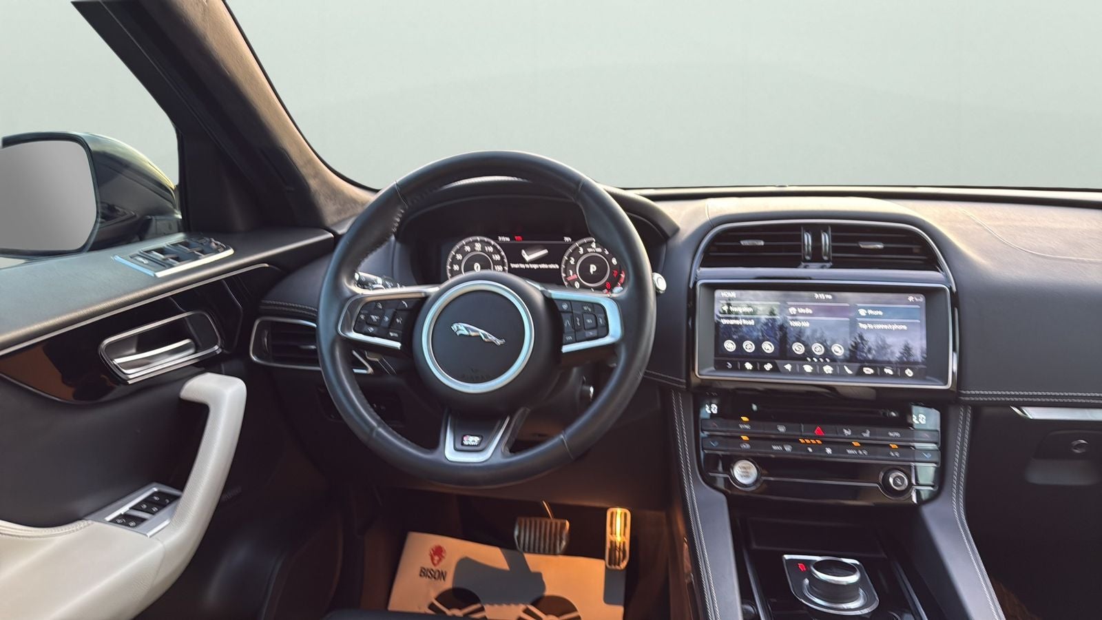 2020 Jaguar F-PACE 30t R-Sport