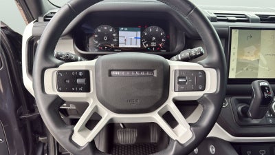 2024 Land Rover Defender 130 X-Dynamic SE