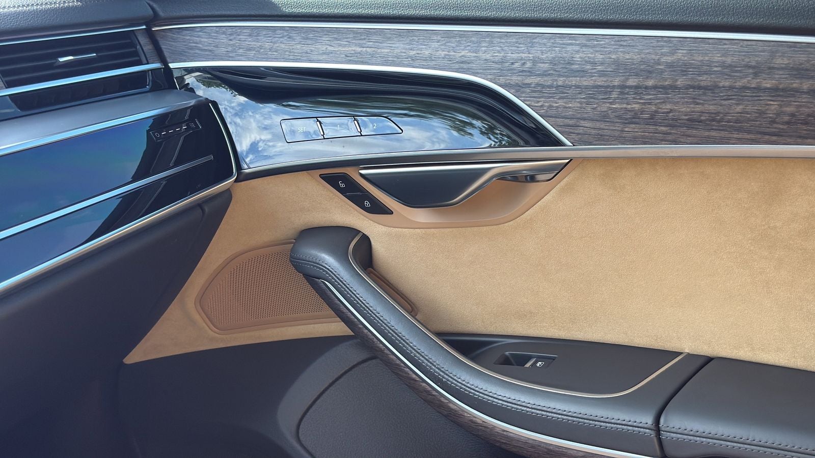 2020 Audi A8 L 60 quattro