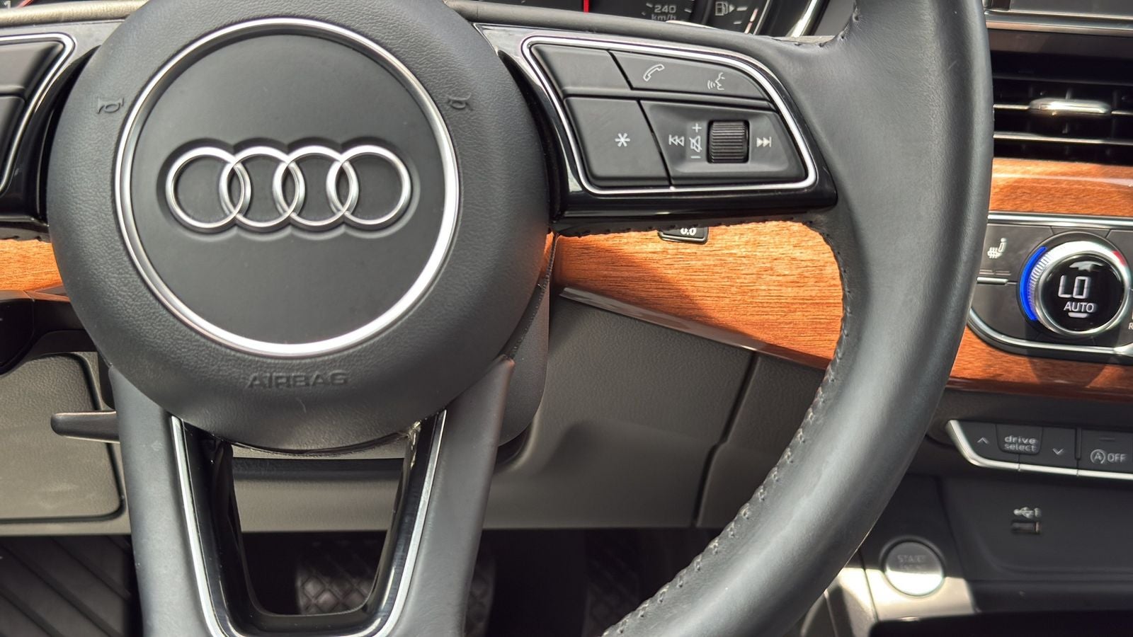 2020 Audi A4 40 Premium