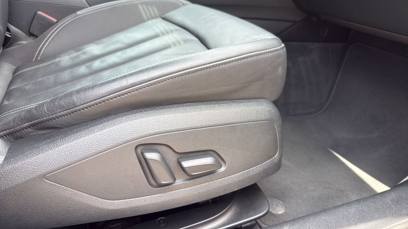2020 Audi A4 40 Premium