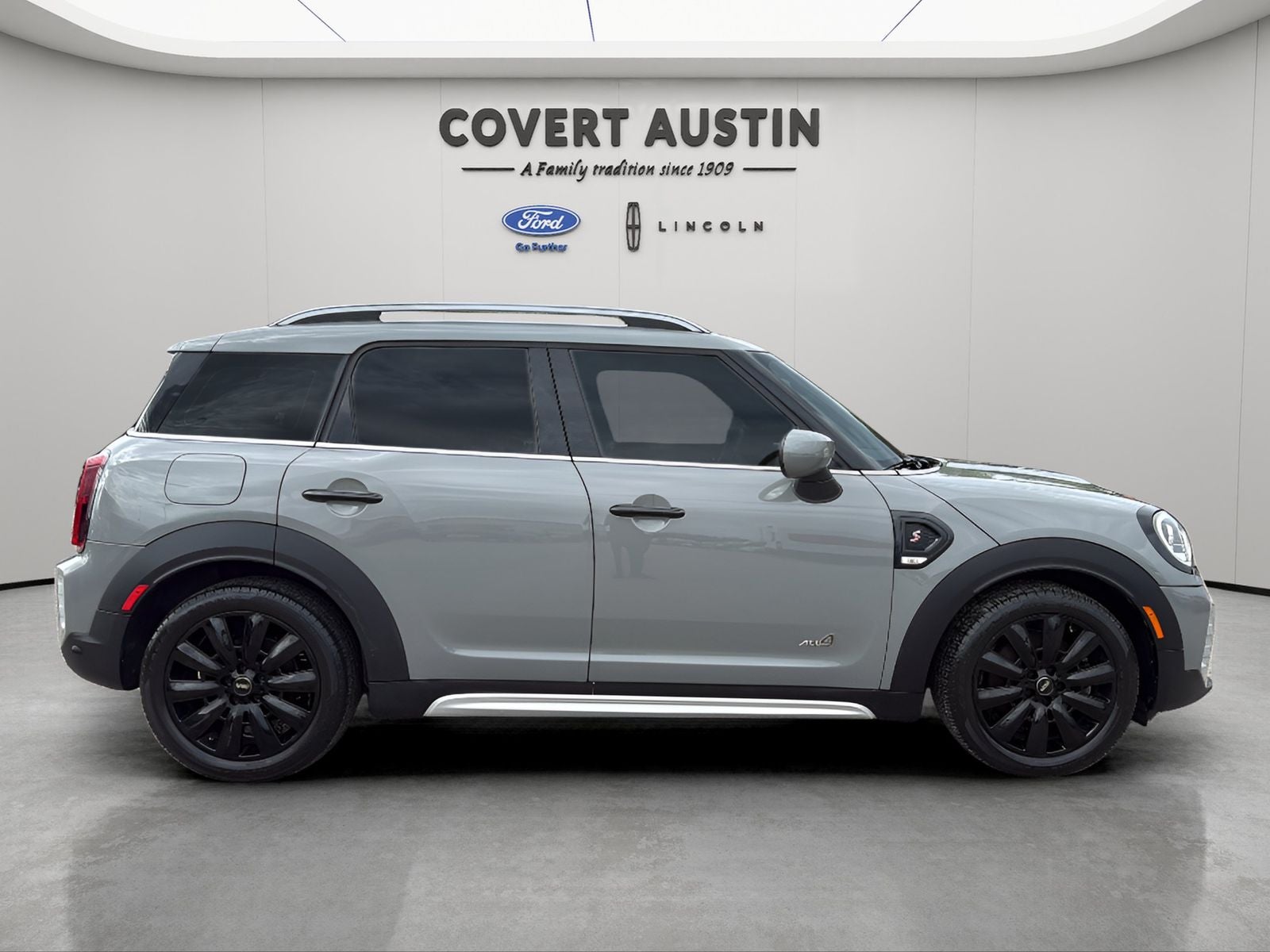 2021 MINI Cooper S Countryman Signature