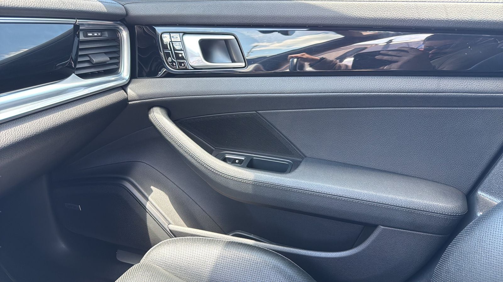 2019 Porsche Panamera E-Hybrid 4