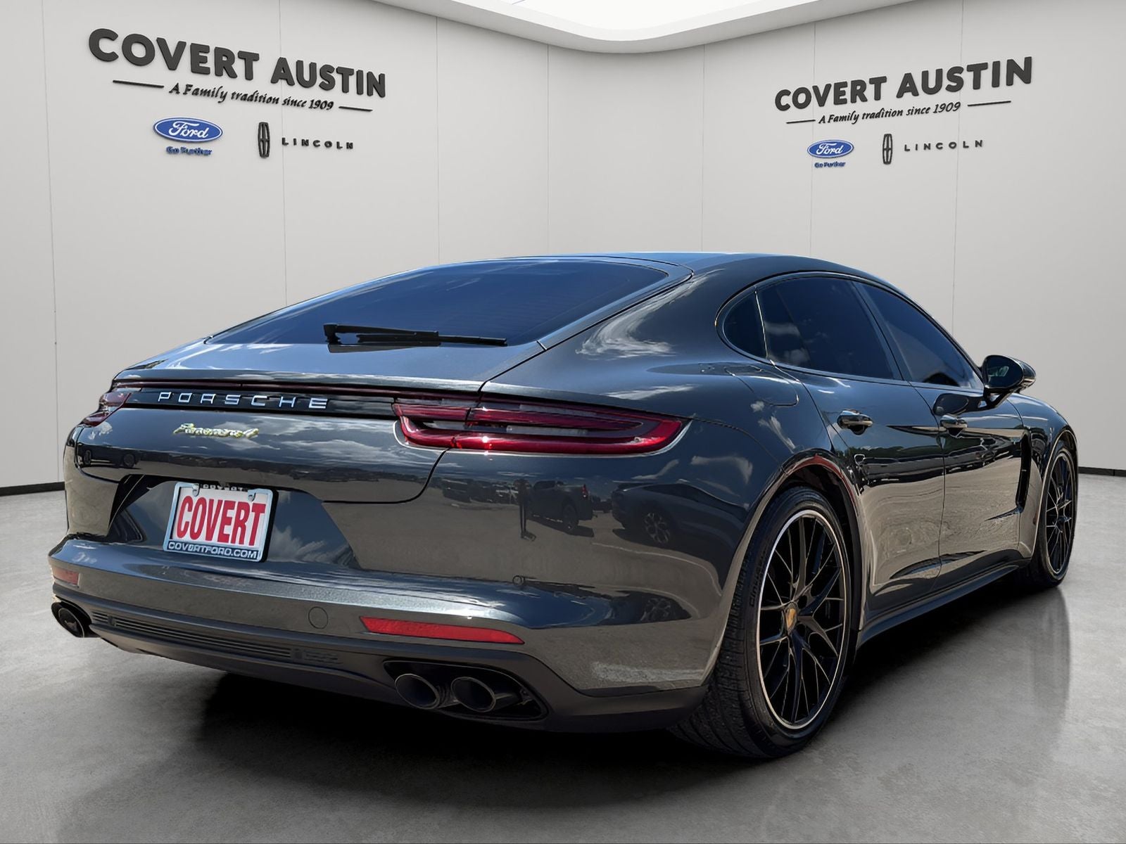 2019 Porsche Panamera E-Hybrid 4