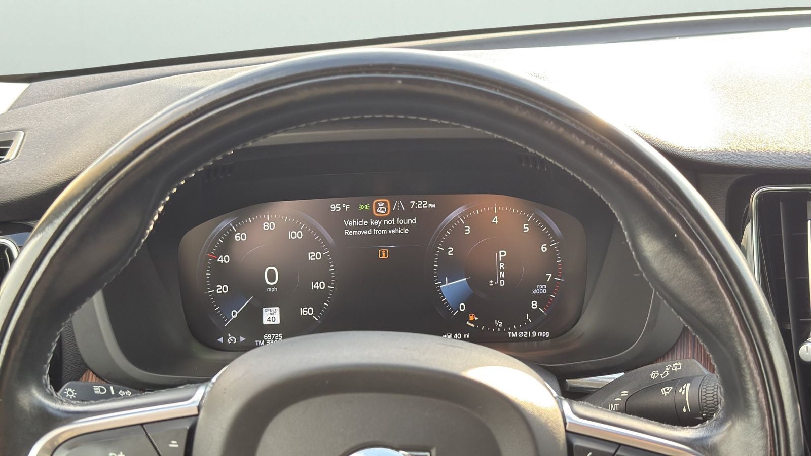 2021 Volvo XC60 T5 Momentum